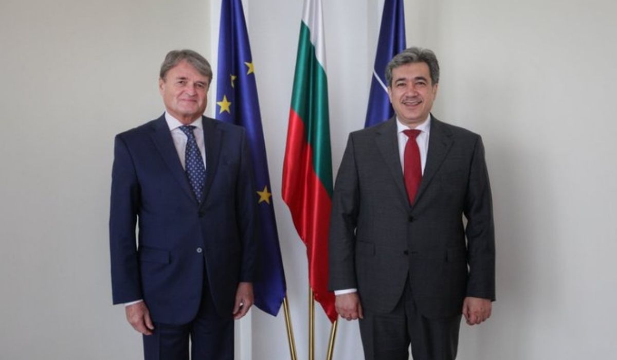 Bulgaria's Deputy FM receives Copy of the Credentials of Qatar's Ambassador
